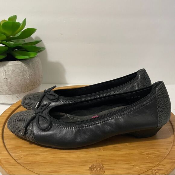 Ros Hommerson Tasha Black Leather Cap Toe Ballet Flat 10W Dressy Bow Snakeskin - Picture 1 of 8